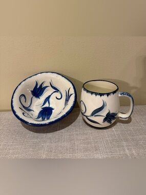 VTG Gail Pittman Hand Painted Blue Floral Pottery Mug & Bowl Set Signed 2008